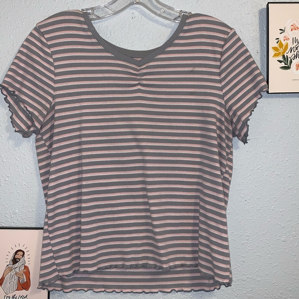 🌺2/$10 Stripped Justice Crop Too